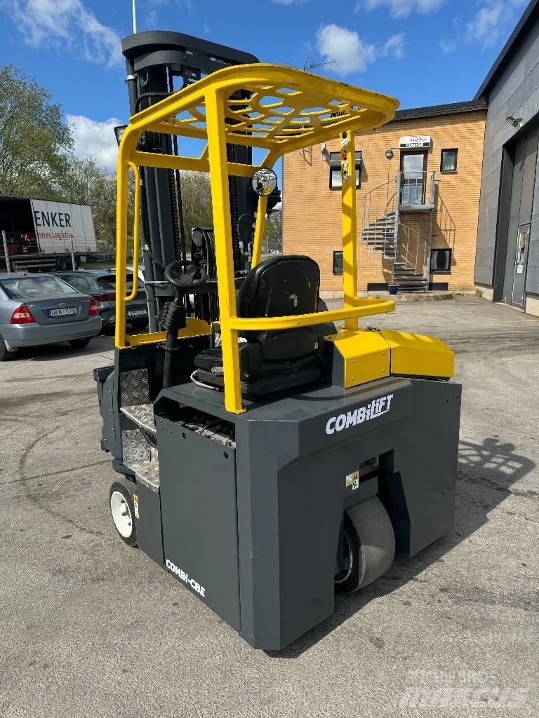 Combilift CBE3000 4-way reach trucks