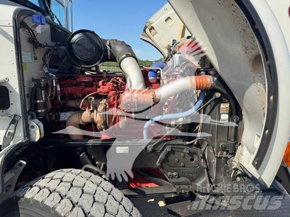 Peterbilt 367 Construction - Others