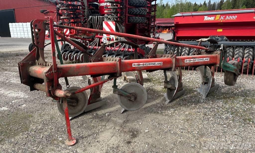 Kverneland A3 4X16 Conventional ploughs