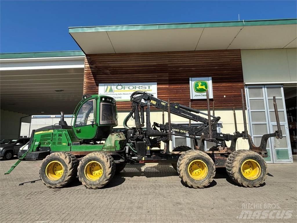 John Deere 1110 G Forwarders