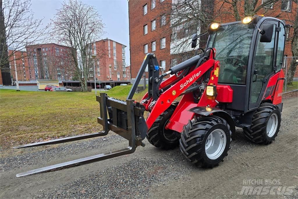 Schäffer 2630 Mini loaders