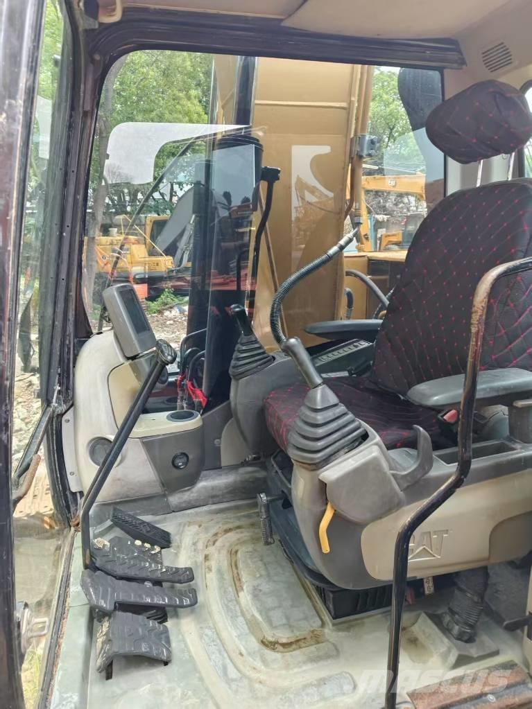 CAT 313D2GC Midi excavators  7t - 12t