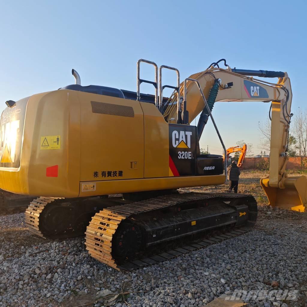 CAT 320 Crawler excavators