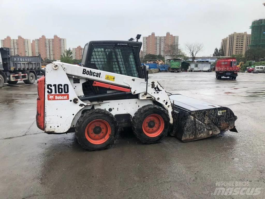 Bobcat S 160 Skid steer loaders