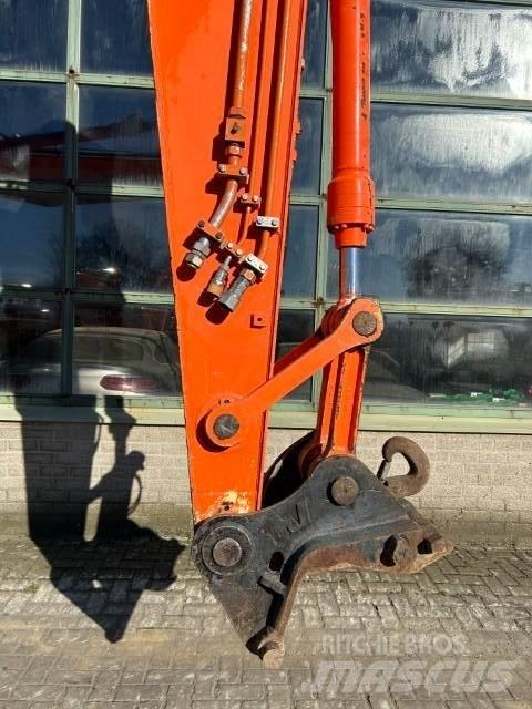 Hitachi ZX 160 W Wheeled excavators