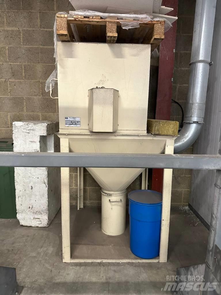  Leesona 18 x 28 Waste sorting equipment
