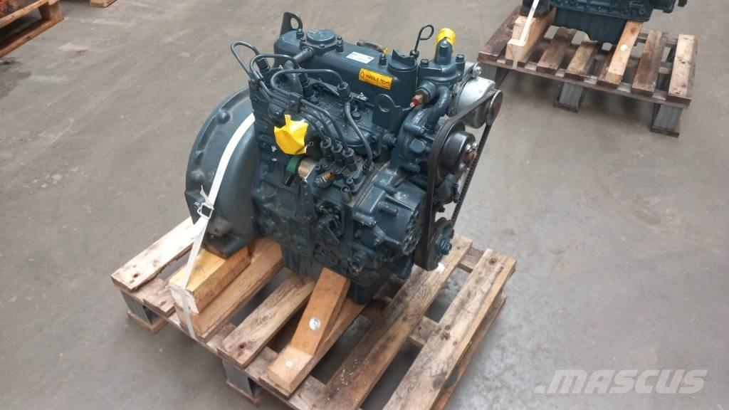 Kubota D 905 Engines
