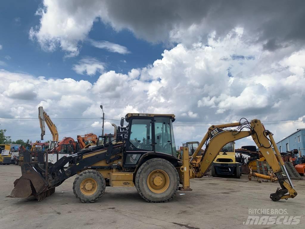CAT 442 D Backhoe loaders