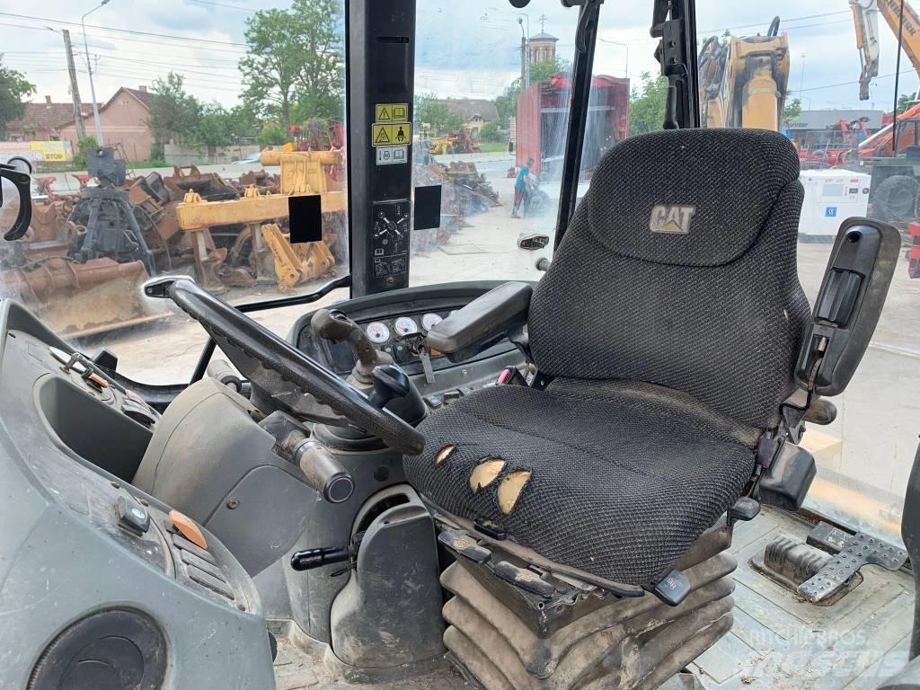 CAT 442 D Backhoe loaders