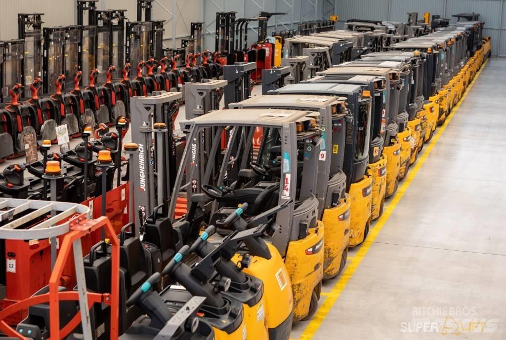 Jungheinrich EFG213 Electric forklift trucks