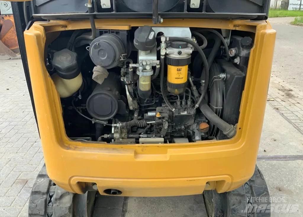 CAT 302.4D Mini excavators < 7t (Mini diggers)