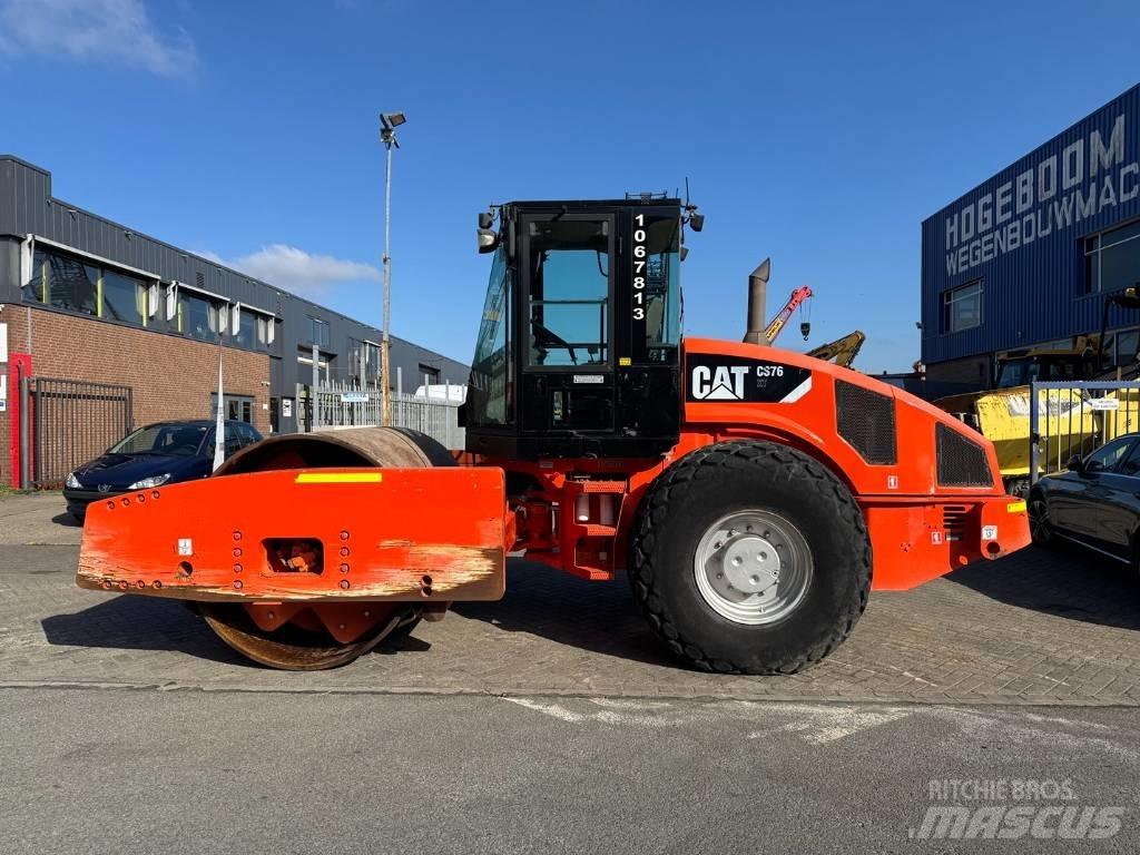 CAT CS 76 Twin drum rollers