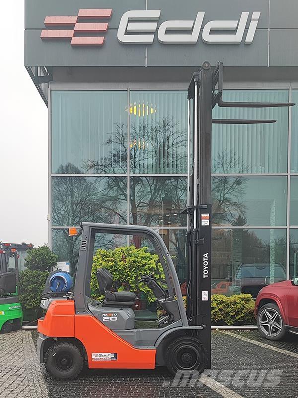 Toyota 02-8FGF20 LPG trucks