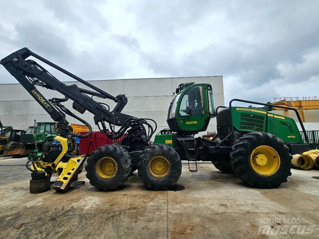 John Deere 1470 E Harvesters
