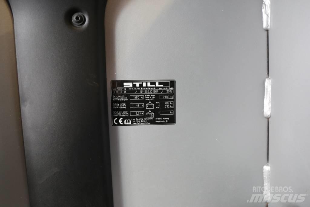 Still FMX14 Reach trucks