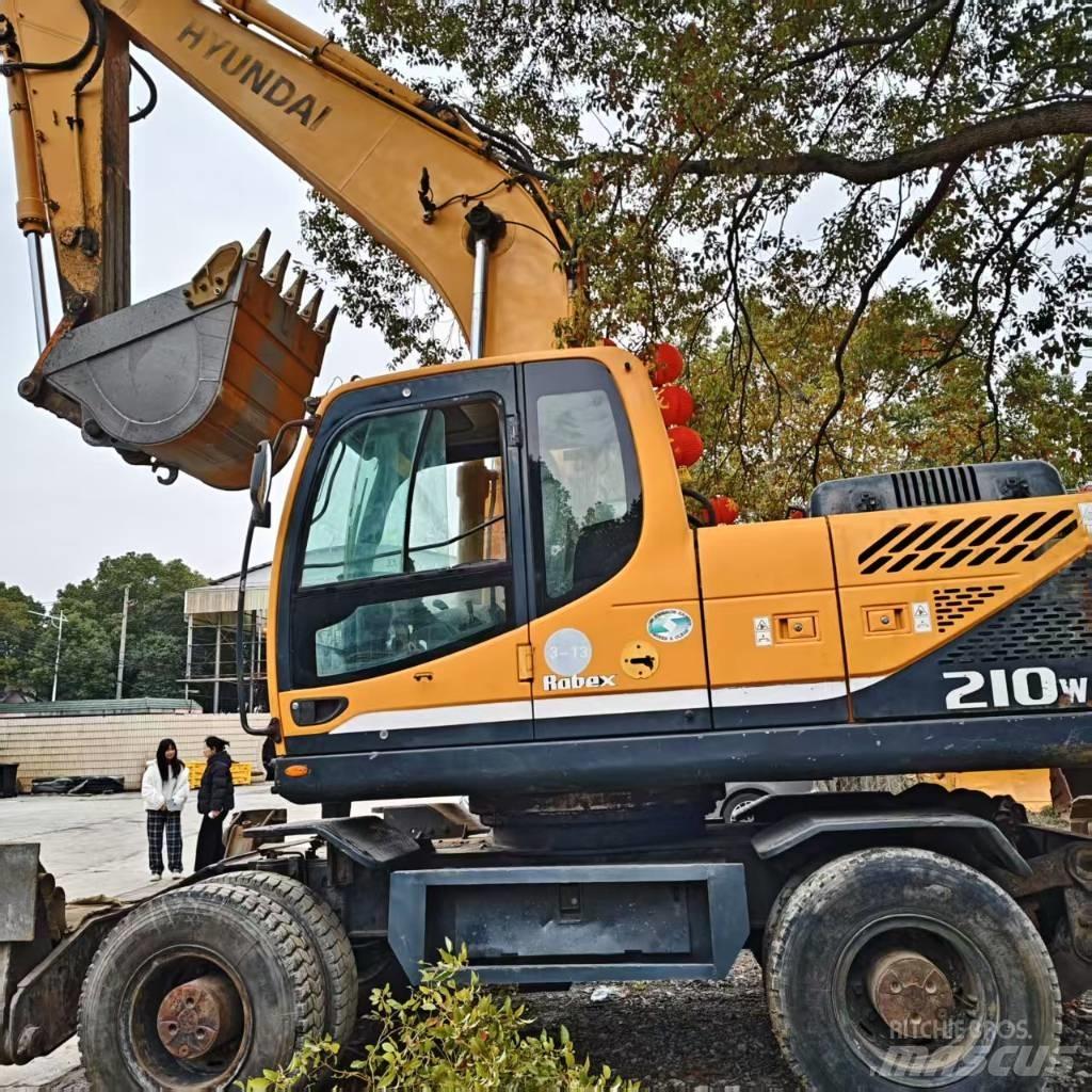 Hyundai 210w-9 Wheeled excavators