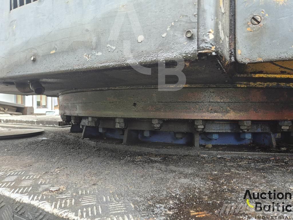 Bumar DST All terrain cranes