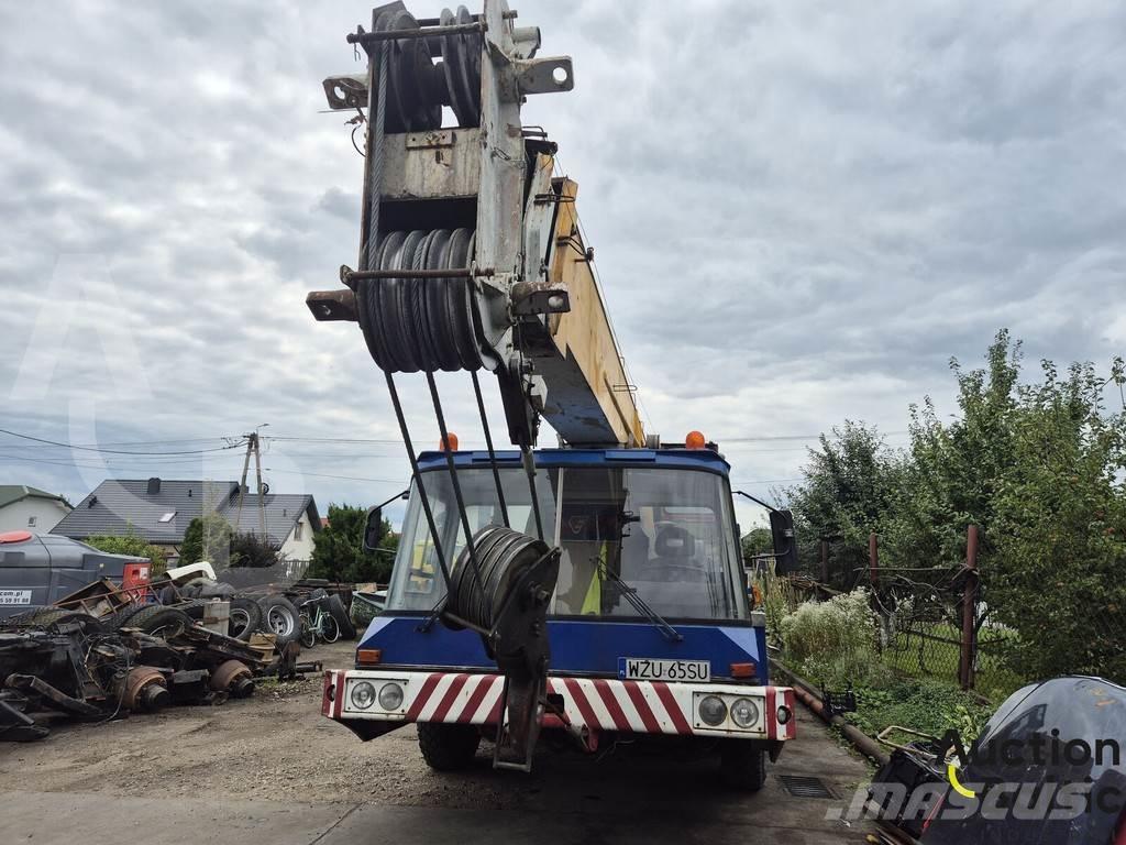 Bumar DST All terrain cranes