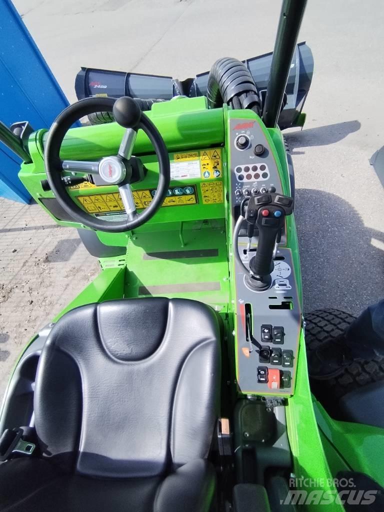 Avant 860 i Tool carriers