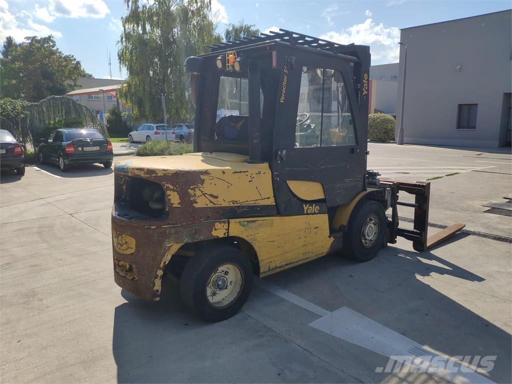 Yale GDP50VX Diesel trucks