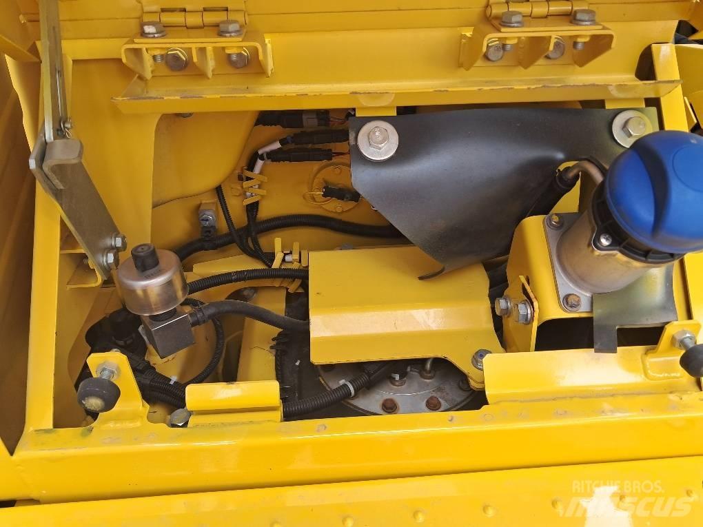 Komatsu PC210LCI-11 Crawler excavators