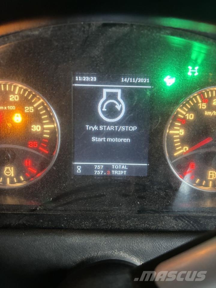 GiANT 4548 TENDO Telescopic handlers