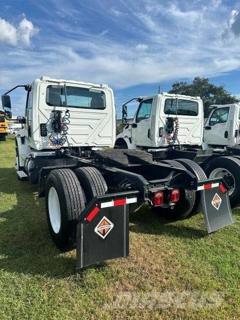 International MV607 Tractor Units