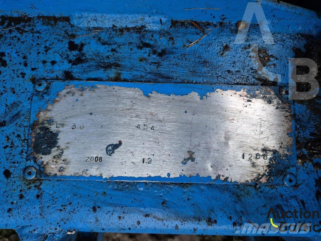 UpRight SL 30 Articulated boom lifts