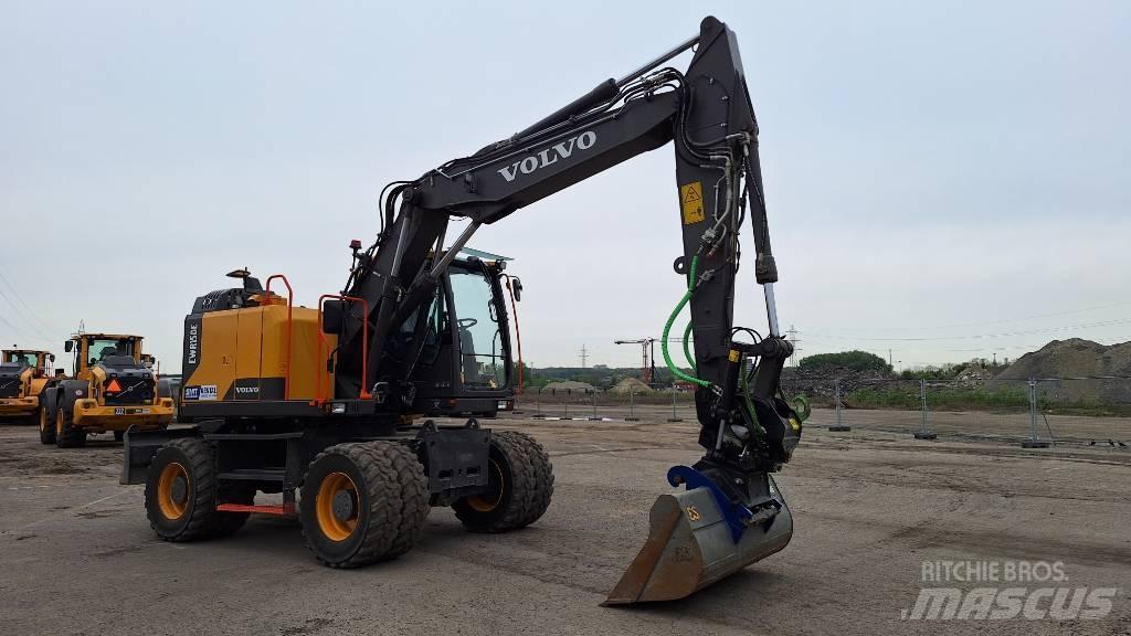 Volvo EWR 150 Wheeled excavators