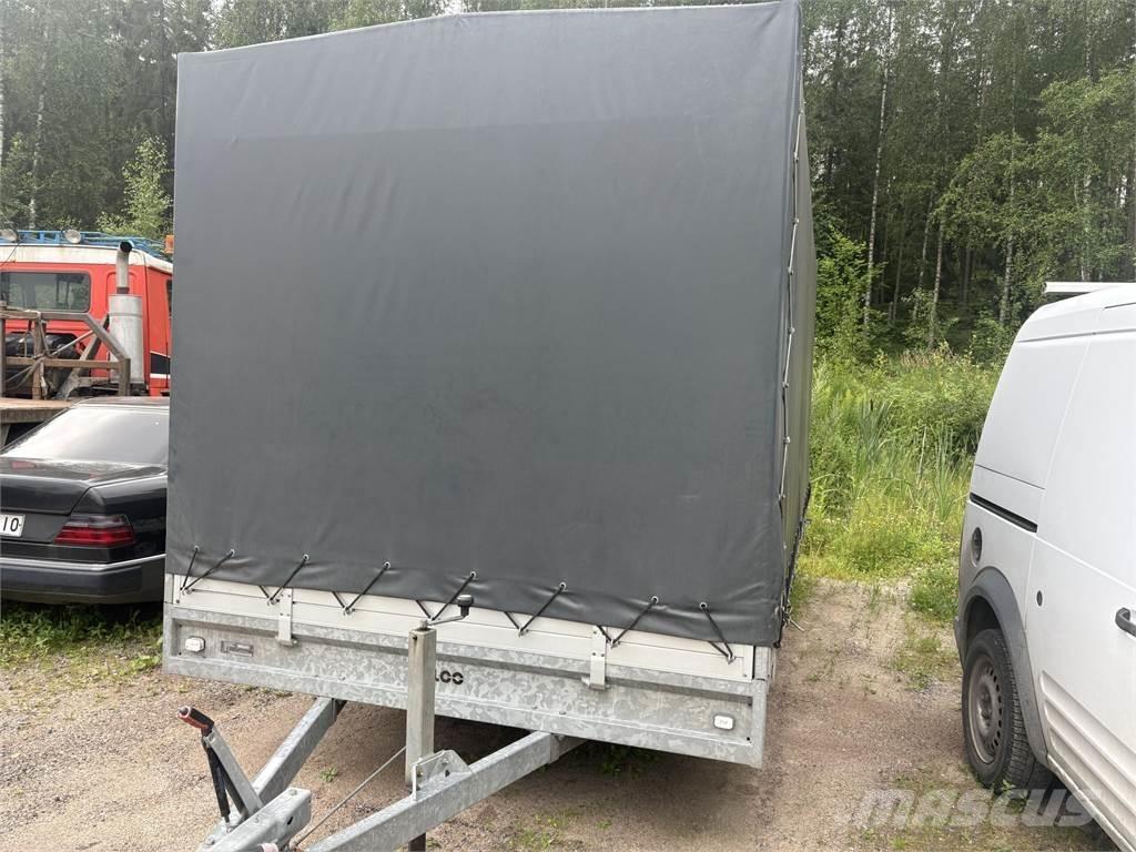 Hulco Medax Curtainsider trailers