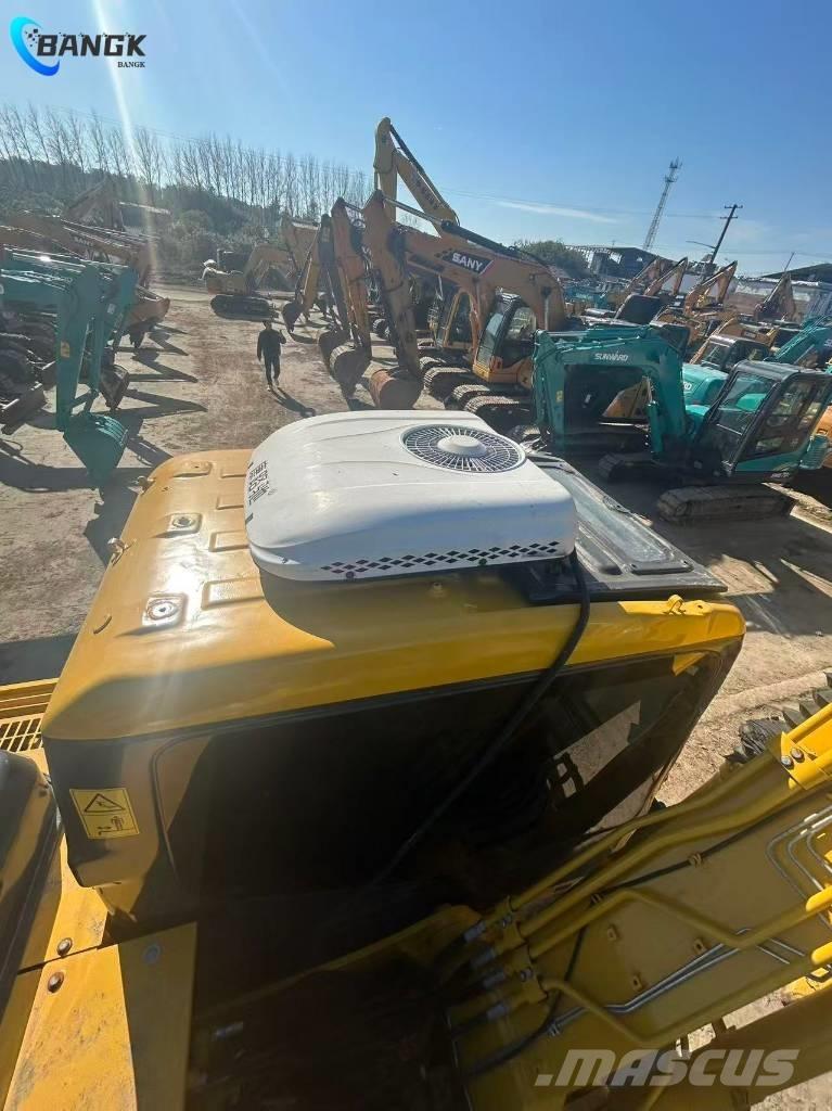 Komatsu PC 130 Crawler excavators