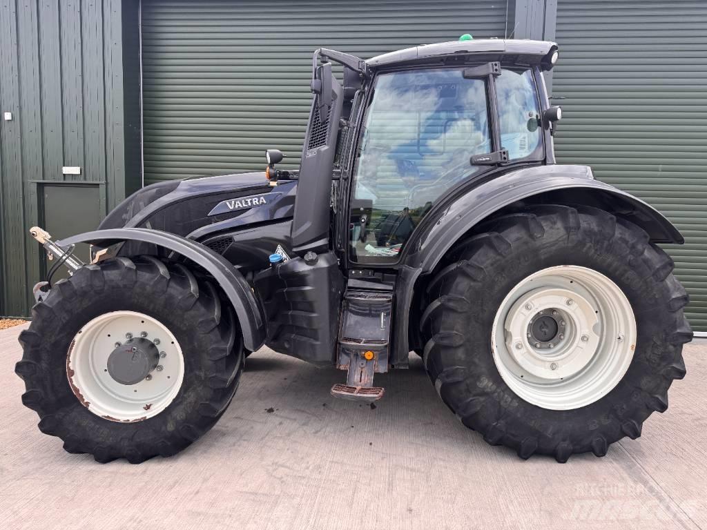Valtra T 235 Direct Tractors