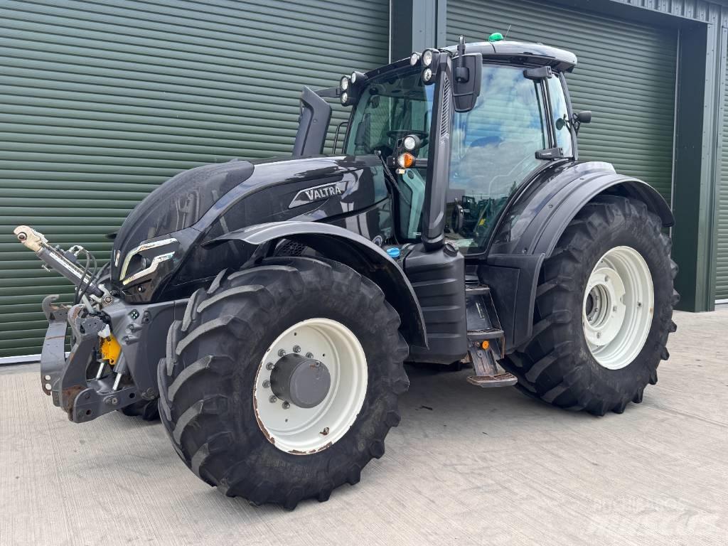 Valtra T 235 Direct Tractors