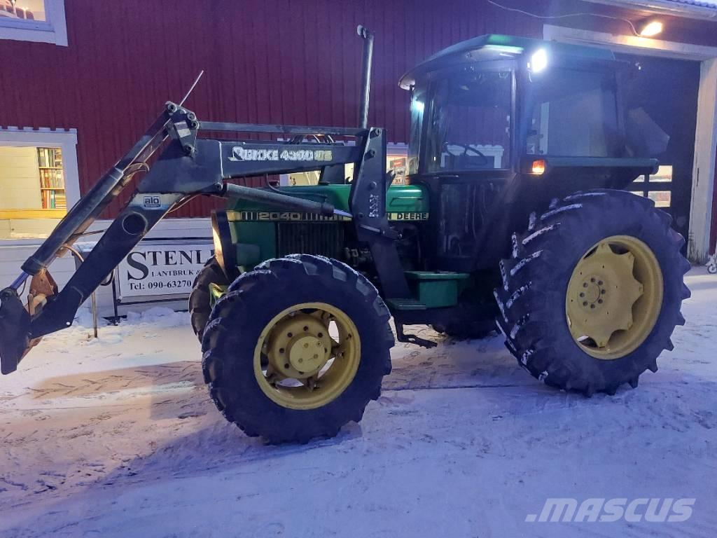 John Deere 2040 Tractors