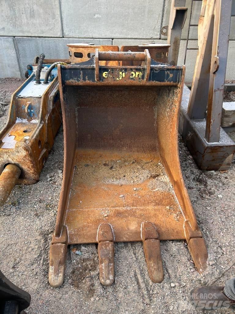 Engcon Tandskopa Buckets