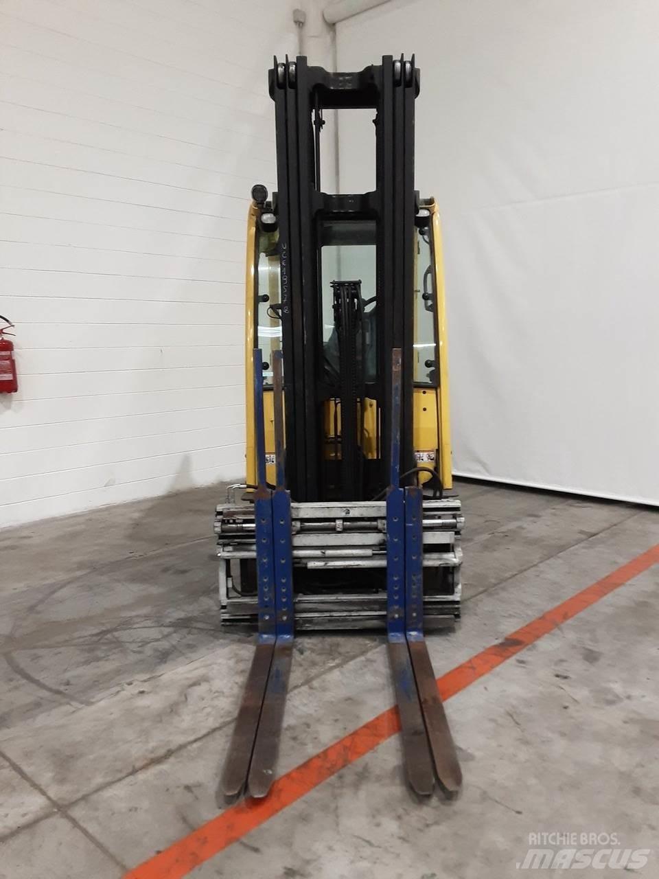 Hyster J2.5XN Electric forklift trucks