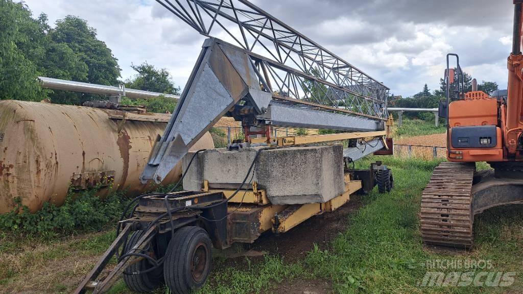 Tecnolift 3000 Self erecting cranes