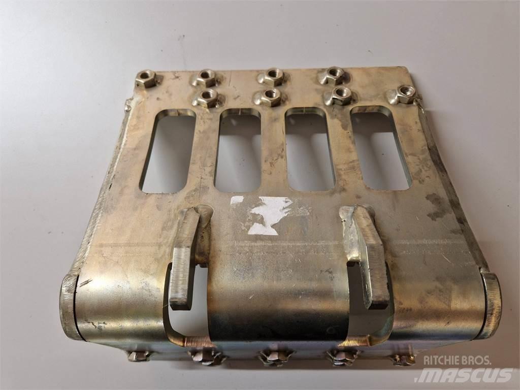 Ponsse P33216 Chassis and suspension