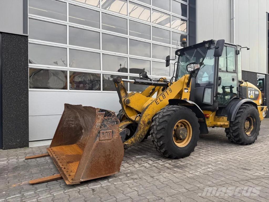 CAT 906H2 Wheel loaders