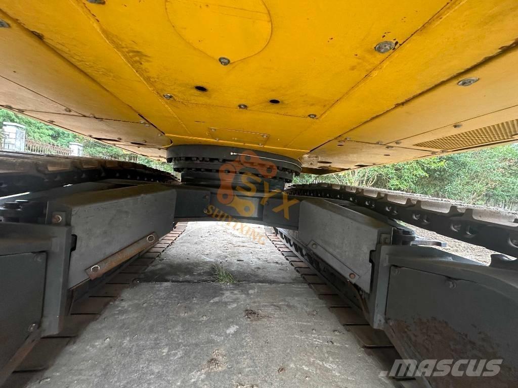 Komatsu PC 450 LC-8 Crawler excavators
