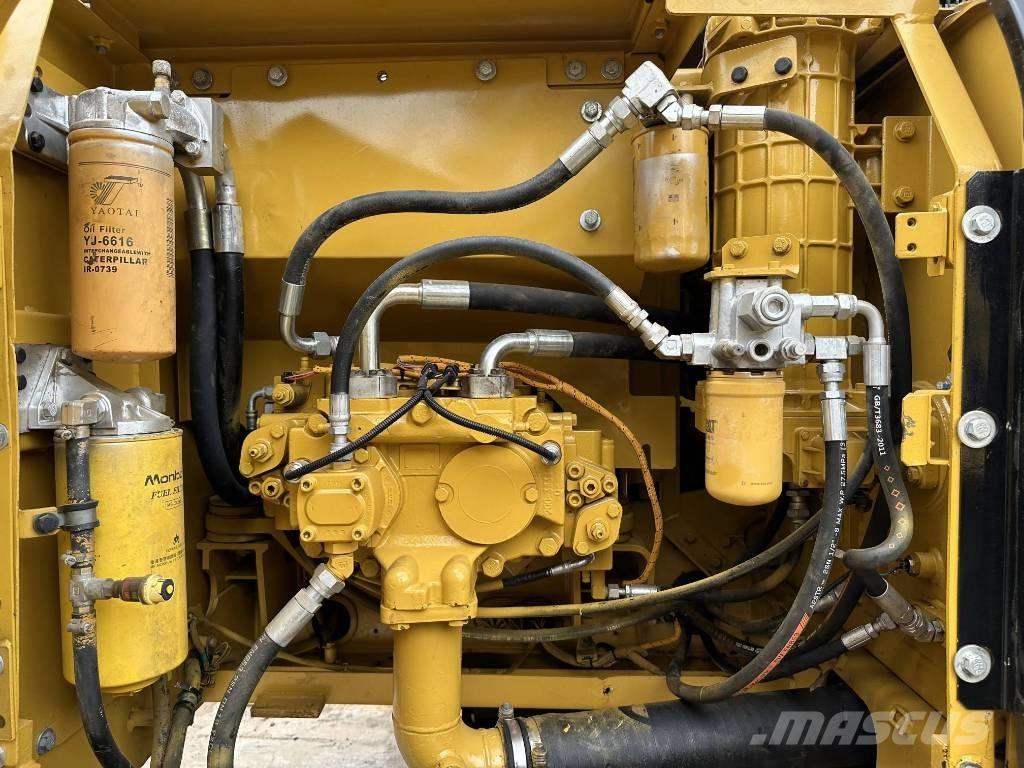 CAT 320D Crawler excavators