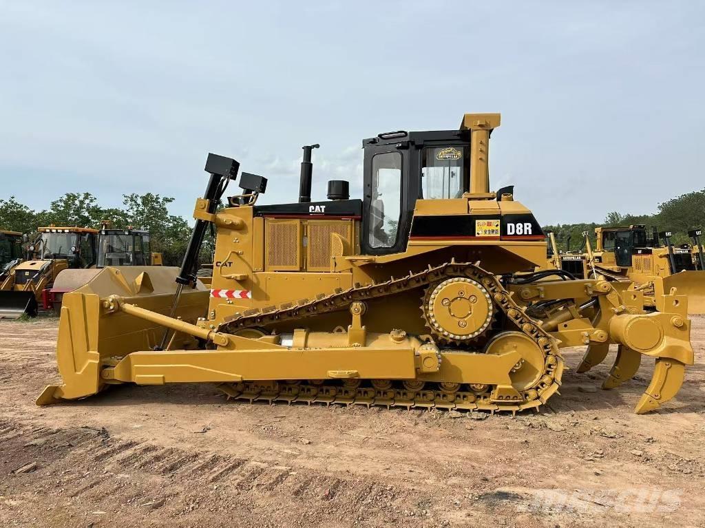 CAT D 8 R Crawler dozers