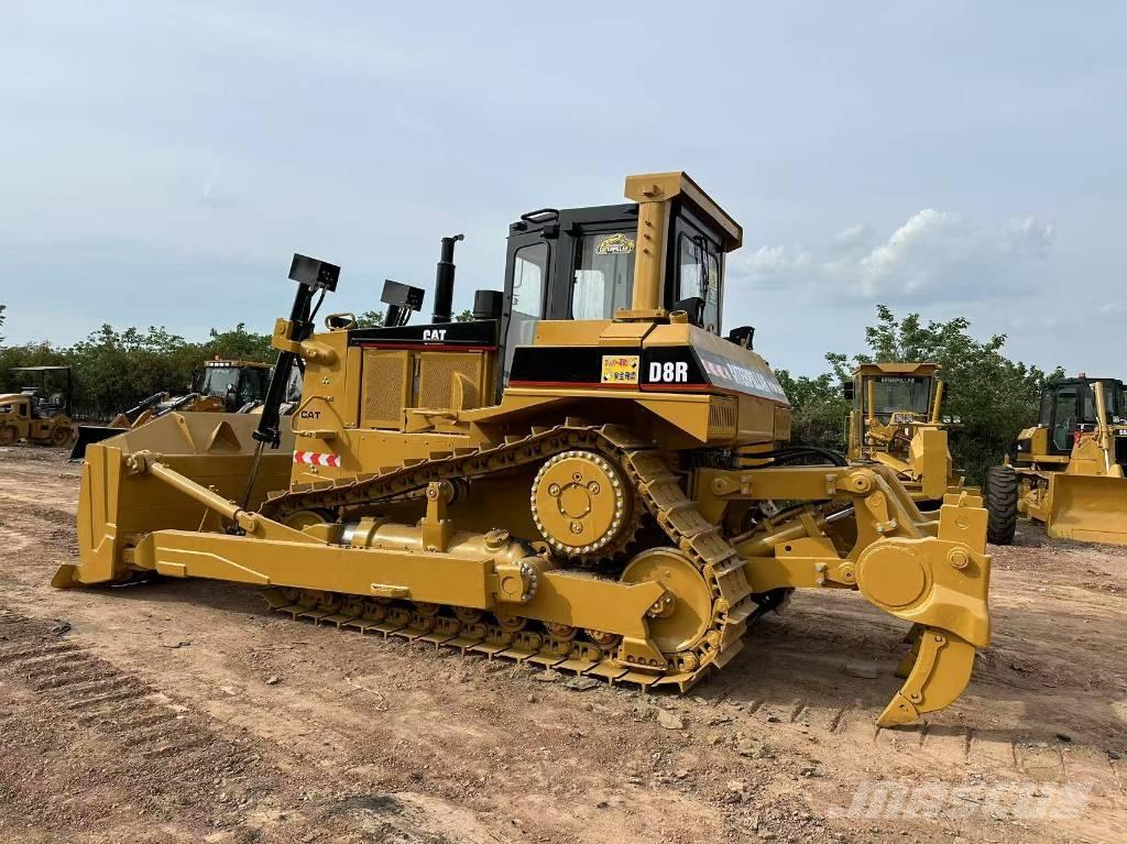 CAT D 8 R Crawler dozers