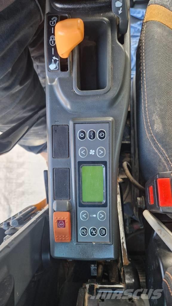 CASE CX 130 D Crawler excavators