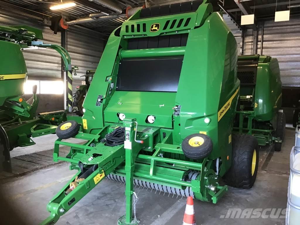 John Deere V461M Round balers