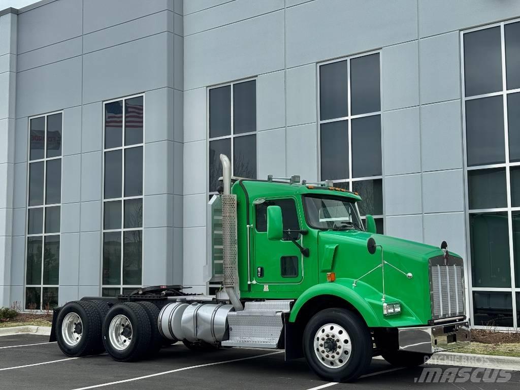Kenworth T800 Tractor Units