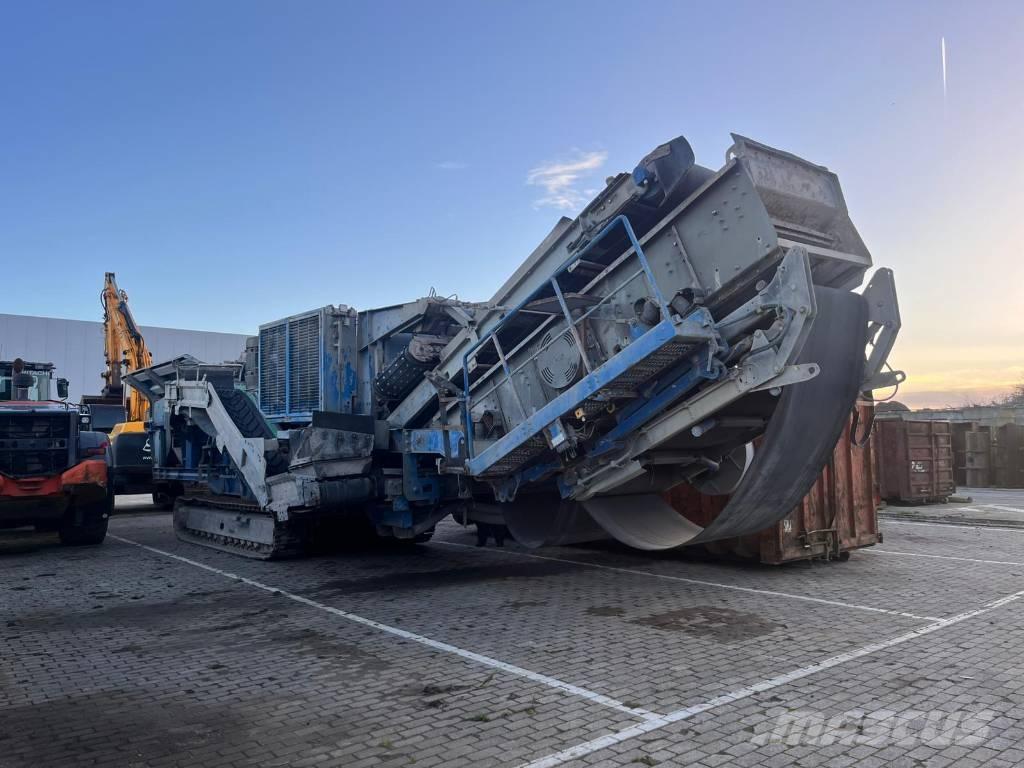 Keestrack R6d Mobile crushers