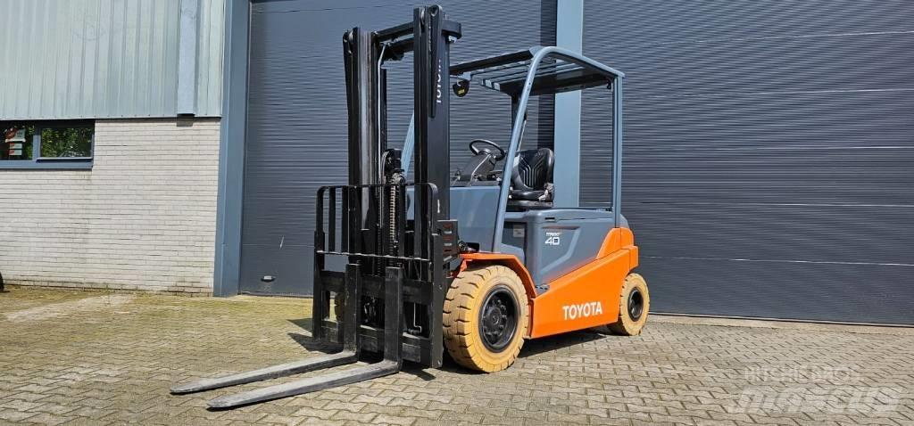 Toyota 8FBMT40 Electric forklift trucks