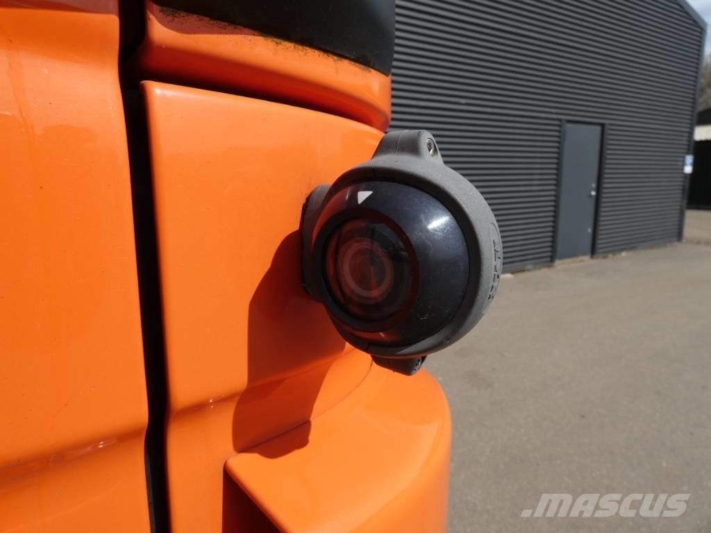 MAN TGL 12.220 Crane trucks