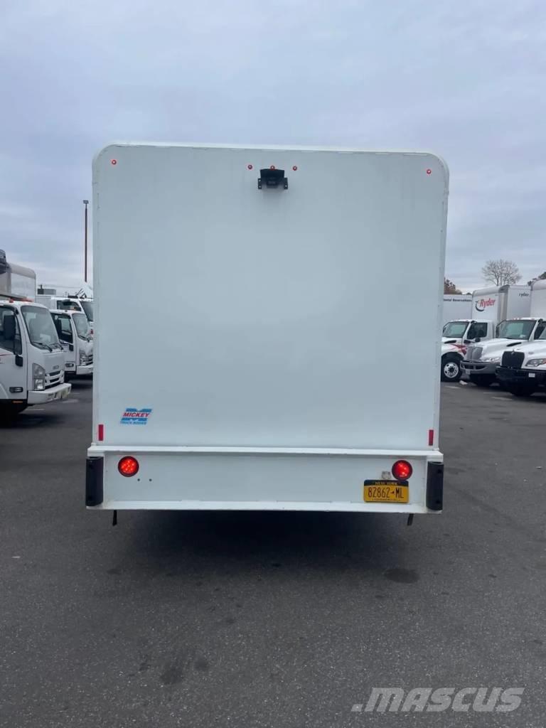 International 4300 Beverage delivery trucks